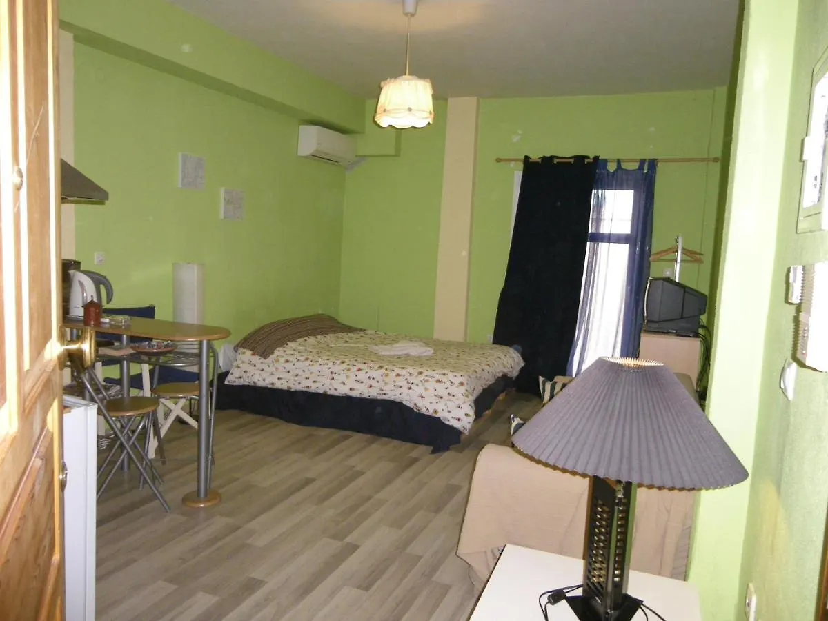 Homy Cozy Studio Towards The Centre Thessaloniki Apartment